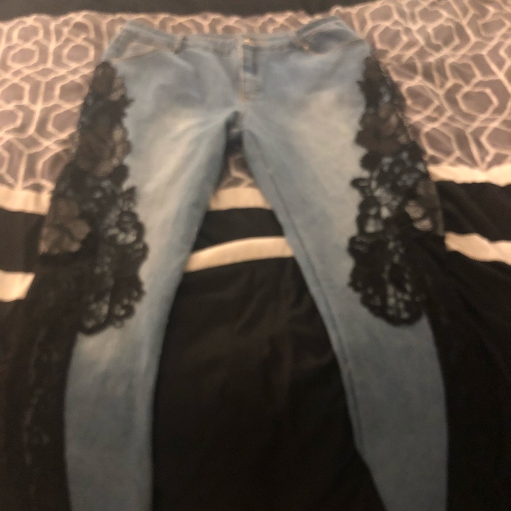 Denim and lace stretch jeans